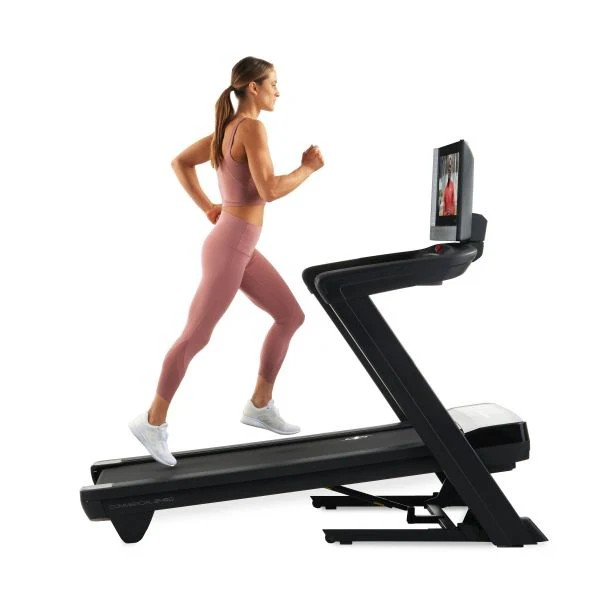 Entercise Nordictrack Commercial 2450 treadmill